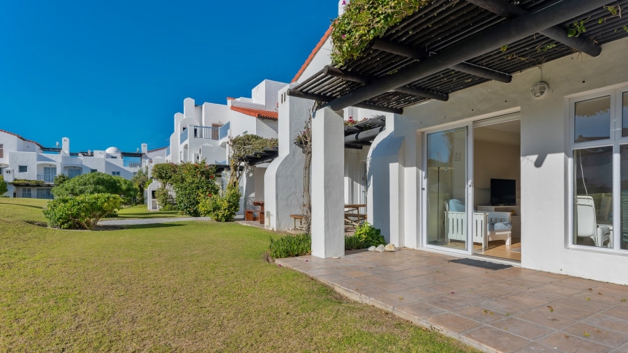 To Let 3 Bedroom Property for Rent in Struisbaai Western Cape